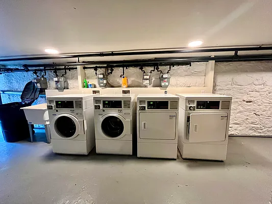 Rented by The Property Firm | media 7