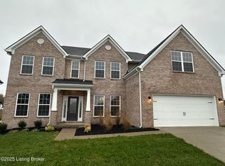 3605 Carillon Ridge Way, Louisville, KY 40245