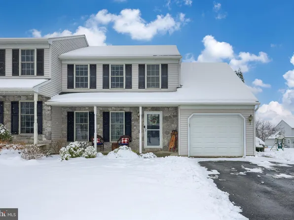 4094 Green Park Dr, Mount Joy, PA 17552