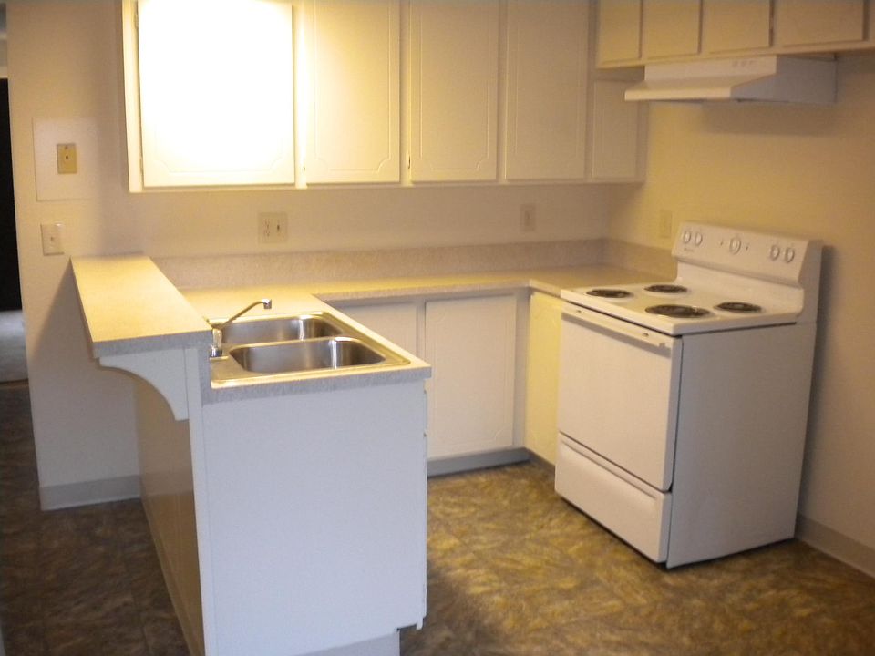 2nd image of 1507 San Bernardino Ave