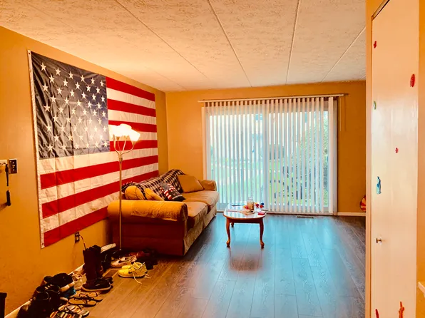 440 Fleeter Ct, Kent, OH 44240