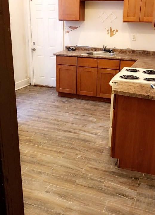 2nd image of 451 N 53rd St