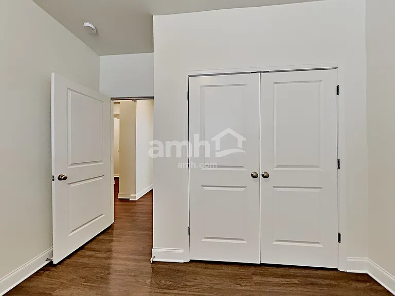 2447 Napa Valley Dr — Photo 17