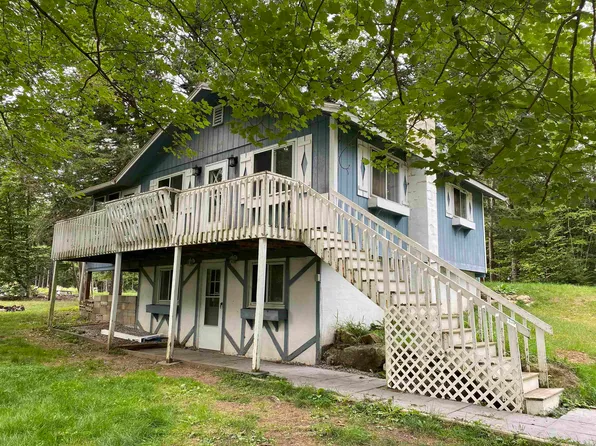 6 Circle Drive, Barnstead, NH 03225