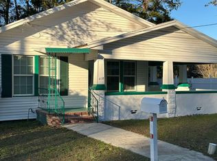 413 SE Camp St, Lake City, FL 32025