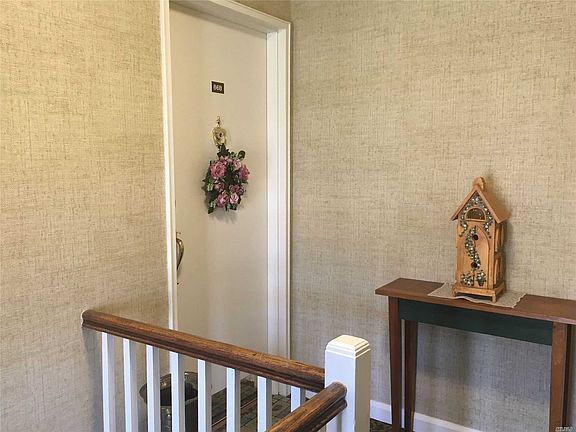 2nd image of 16 Nathan Hale Dr APT 86B