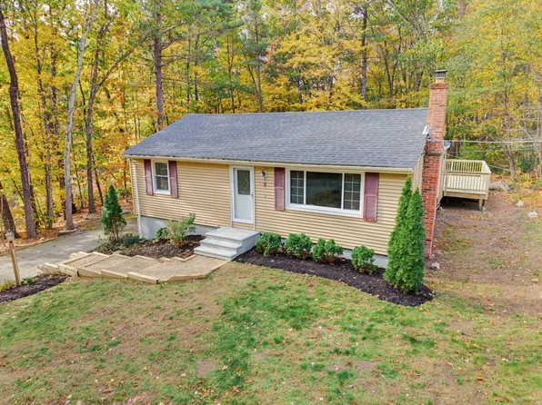 9 Merriam District, North Oxford, MA 01537