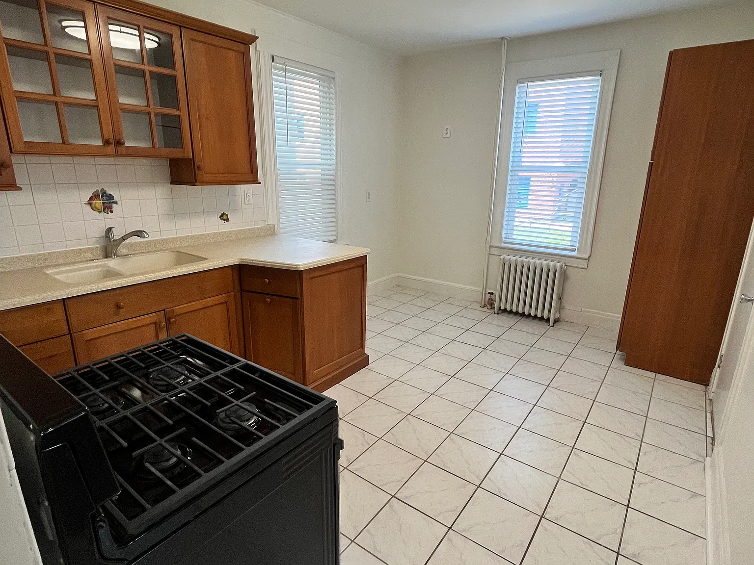 3 bed, $2,800 — Photo 3