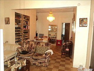 2nd image of 205 Essex St