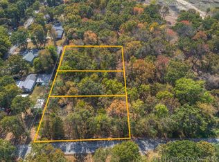 740 East Rd, Wagoner, OK 74467