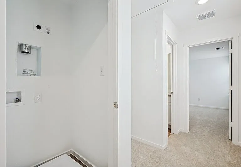 4217 Belmont Dr — Photo 14