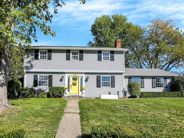 908 Whispering Trl, Greenfield, IN 46140