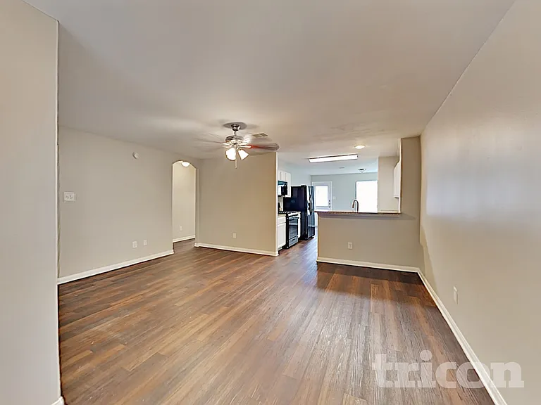 21402 Palma Grove Way — Photo 6