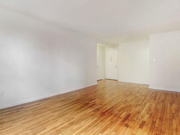 2nd image of 3707 147th St APT 4P