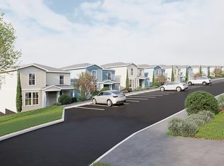 16 Valley Vista Rd, Byrdstown, TN 38549