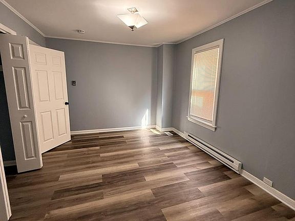 5th image of 34 Elizabeth St