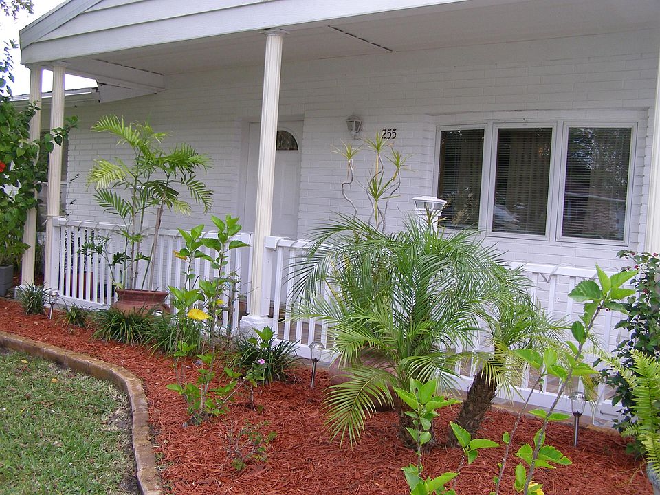 1st image of 255 SW Lucero Drive