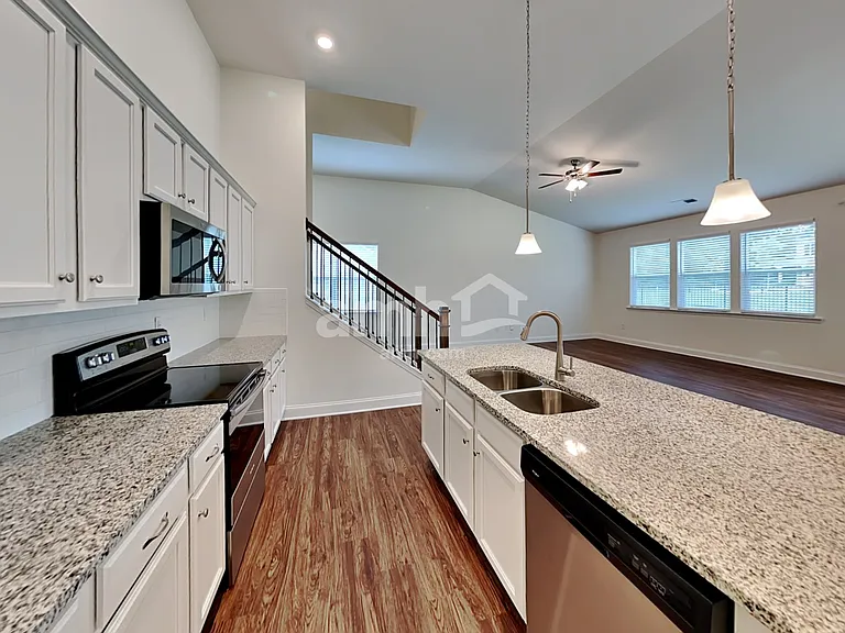 5215 Smithbriar Dr — Photo 4