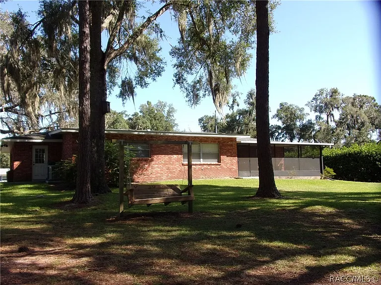 1821 Kimberly Ln — Photo 30
