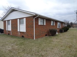 6302 Roberto Dr, Huntington, WV 25705