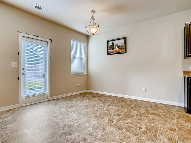 838 Whittington Pkwy SW — Photo 9