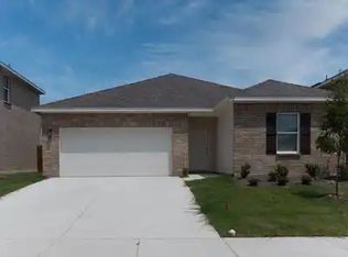 8352 Hawkview Dr, Fort Worth, TX 76179