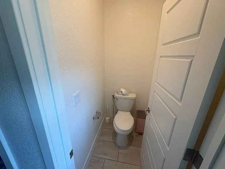 1839 Yellowwood Ave — Photo 13