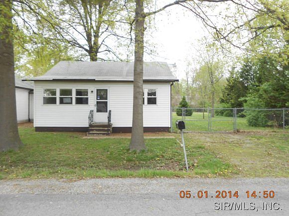 1st image of 213 Lenox Ave