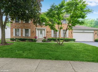 4212 N Harvard Ave, Arlington Heights, IL 60004