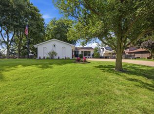 15162 S Thomas Ct, Plainfield, IL 60544