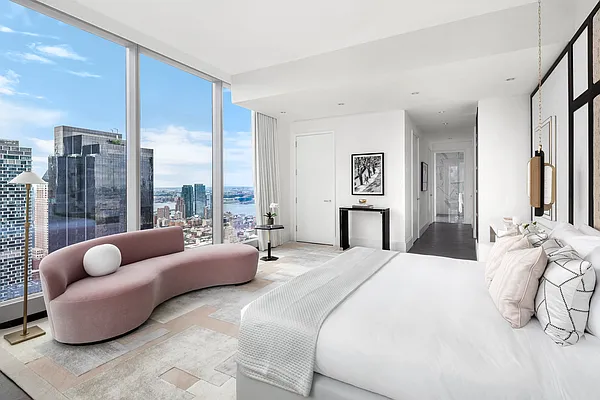 Sold by Extell Marketing Group | media 39