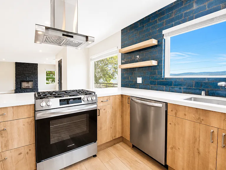 14131 & 14137 Tierra Bonita Rd — Photo 8