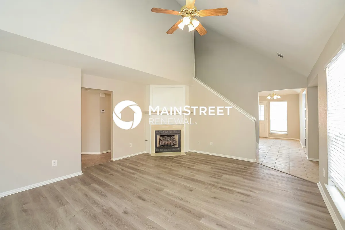 Living Room - 1803 SW 24th St