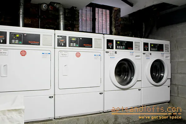 Rented by aptsandlofts.com | media 45