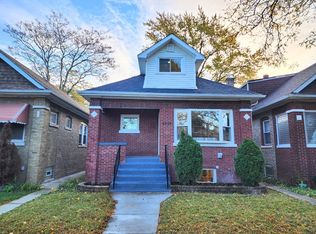 8939 S Racine Ave, Chicago, IL 60620