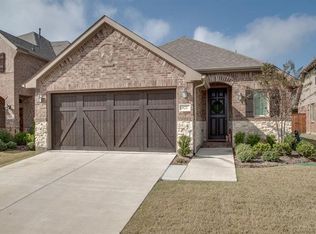 821 Montgomery Way, Argyle, TX 76226