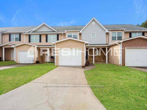 303 Kayla Ct