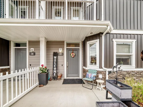 150 Everitt Dr N #37, Saint Albert, AB T8N 7R8
