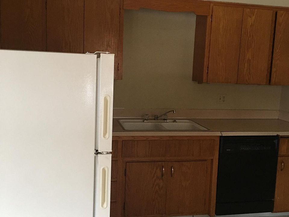 1st image of 1020 5th Ave S