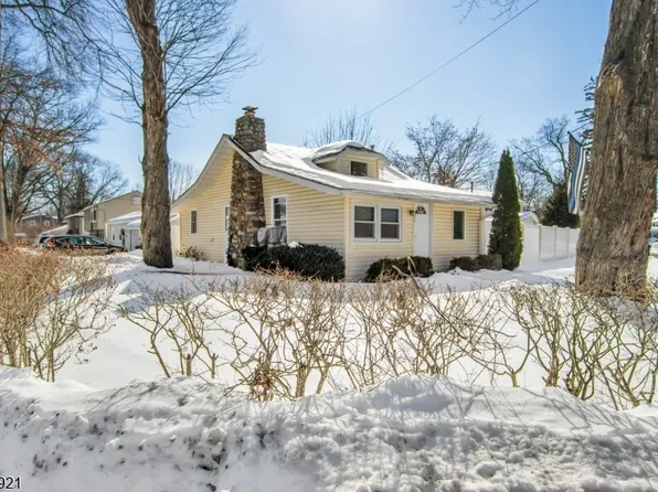 54 Sunset Trl, Denville Twp., NJ 07834