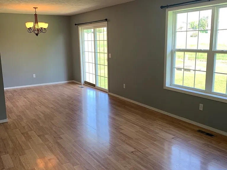 422 Stone Creek Rd — Photo 7