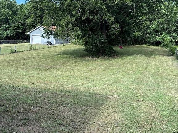 3rd image of 508 S Michigan Ave