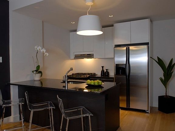 3rd image of 114 Troutman St #2AC