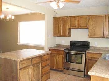 5th image of 5111 Leisure Dr