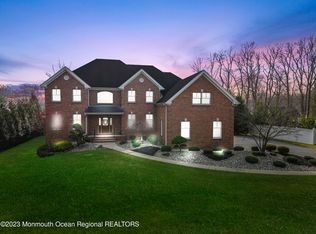 56 Lafayette Mills Rd, Manalapan, NJ 07726