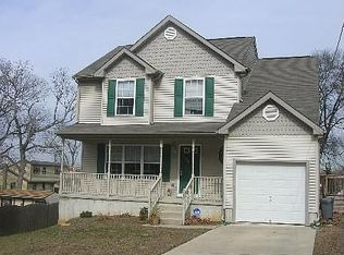 618 Stratford Ave, Runnemede, NJ 08078