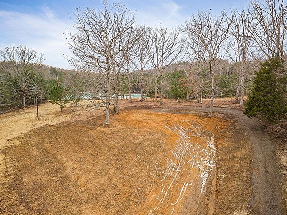 3rd image of 214 Edmonds Rd