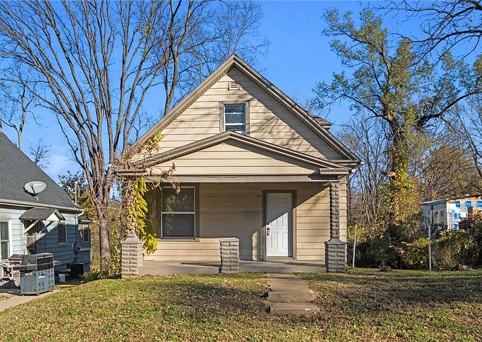 1st image of 1362 Kimball Ave
