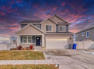 524 N Pinnacle Ln, Saratoga Springs, UT 84045
