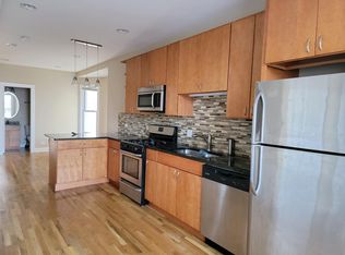 3035 N Elbridge Ave #2, Chicago, IL 60618